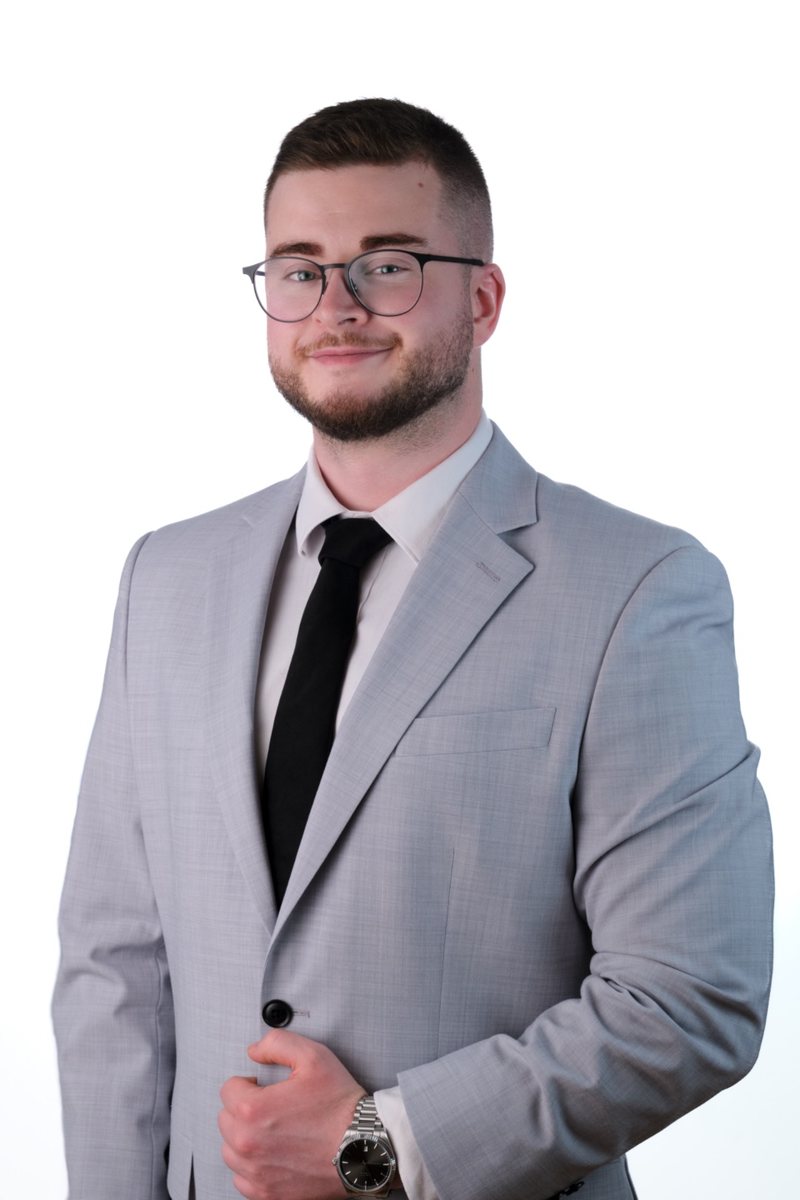 Pierre-Gabriel Racine, courtier immobilier commercial en multilogement à Québec et à Lévis chez Royal LePage Blanc et Noir